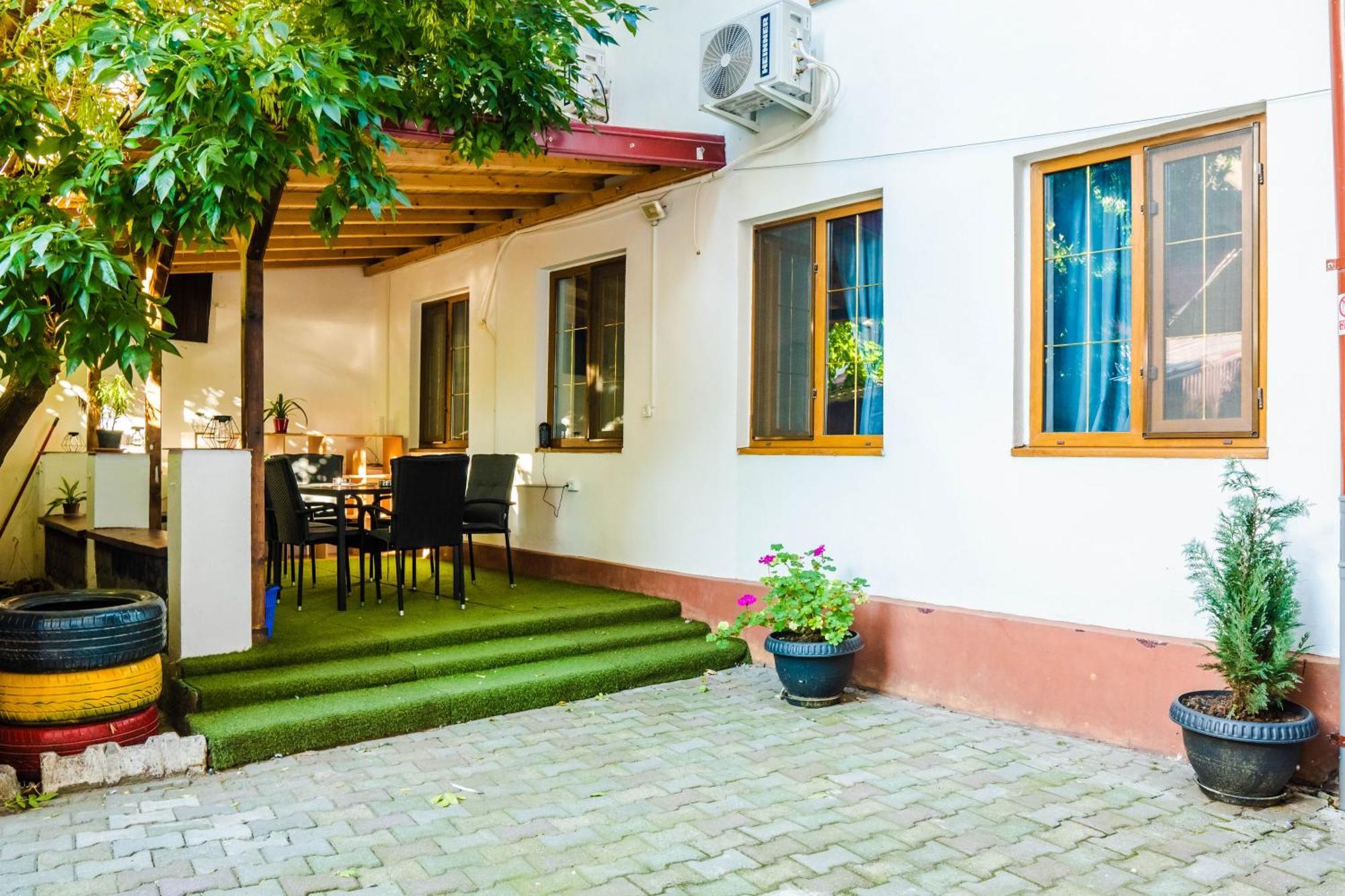 Hostel Sport Bucharest Bucareste Exterior foto