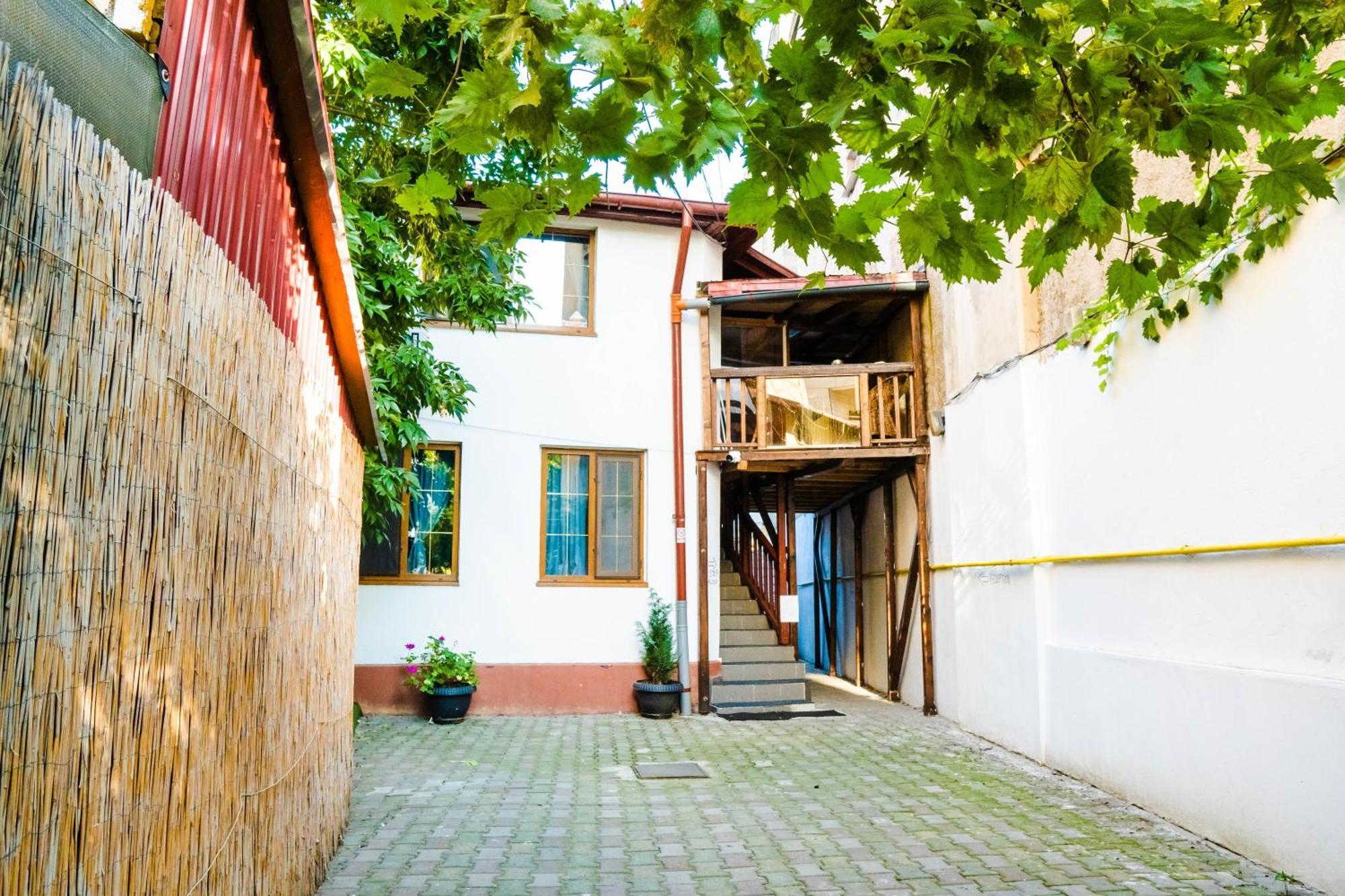Hostel Sport Bucharest Bucareste Exterior foto