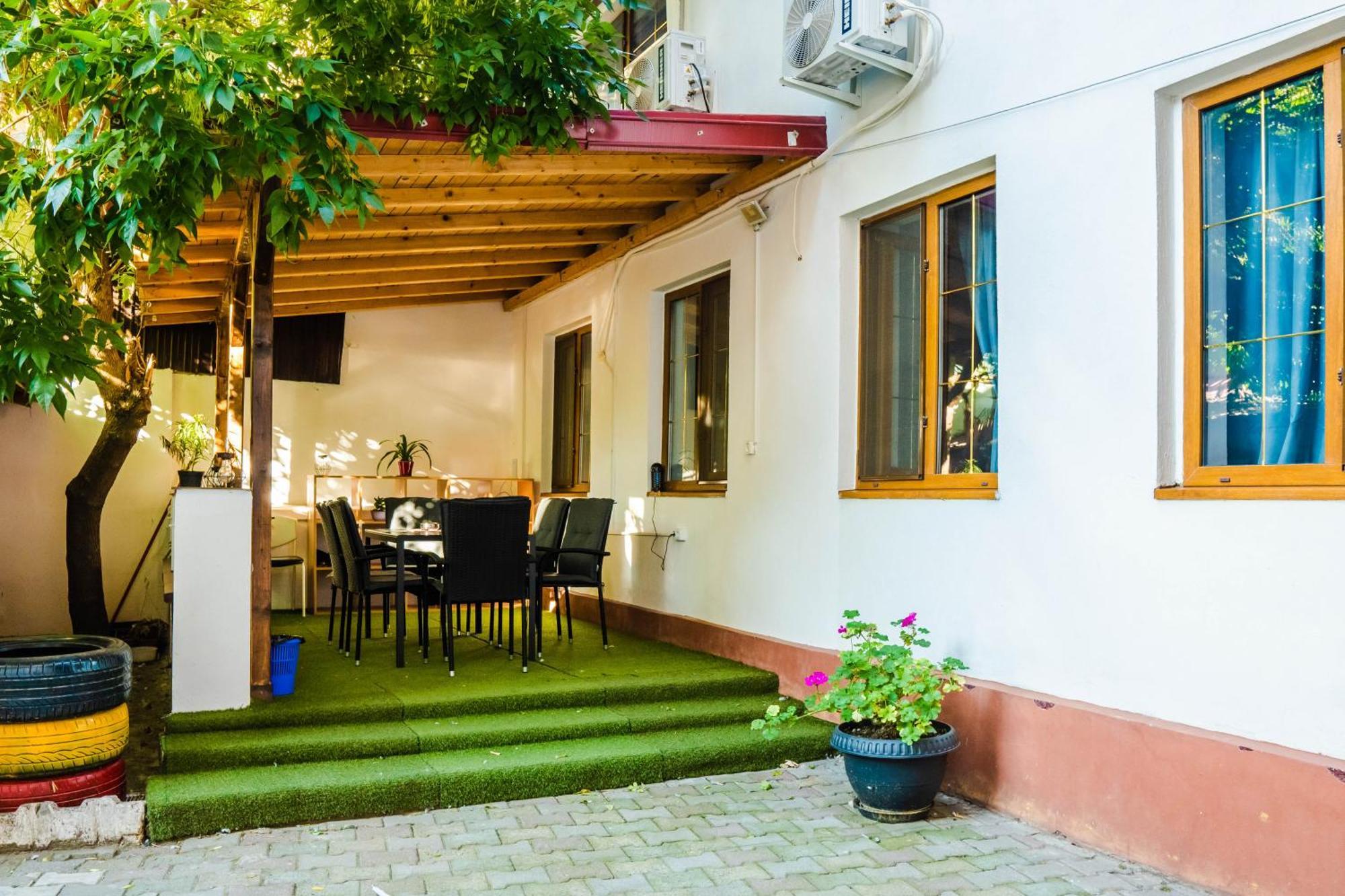 Hostel Sport Bucharest Bucareste Exterior foto